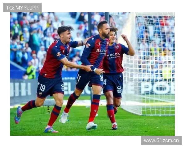 西甲加泰罗尼亚小城球队本赛季表现稳健竞争力增强