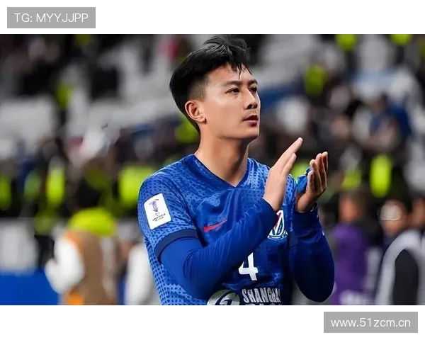 蒋圣龙训练完直接去奢侈品店刷卡，这自律和消费反差谁懂啊