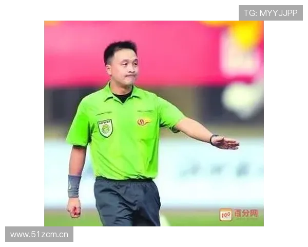 间接任意球手势标准解析，裁判如何准确判罚？