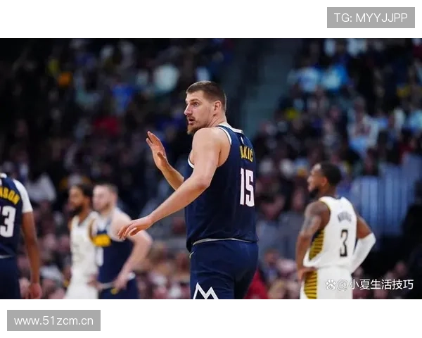 邓肯低位单打制造错位，季后赛效率高于约基奇